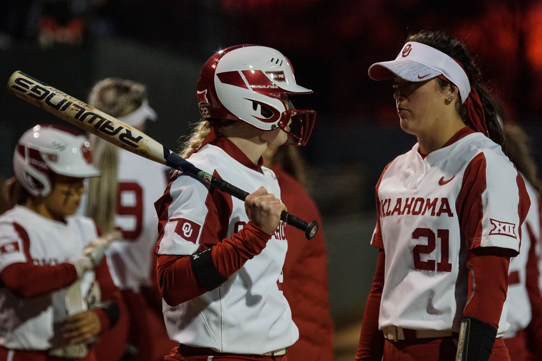 Lynnsie Elam and Grace Green